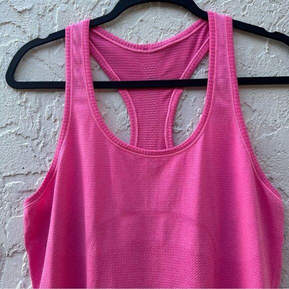 LULULEMON Tank Women 10 Run Swiftly Tech Pink Athletic Gym Casual - Picture 2 of 8